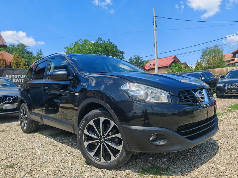 Nissan Qashqai+2